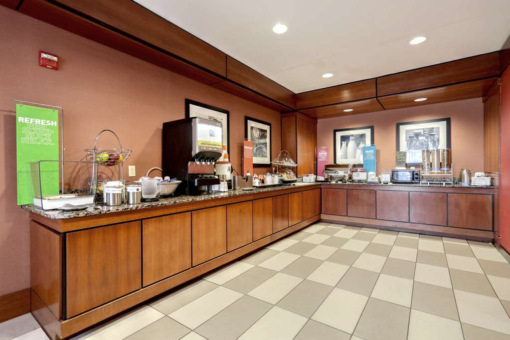 Фото Hampton Inn Batavia