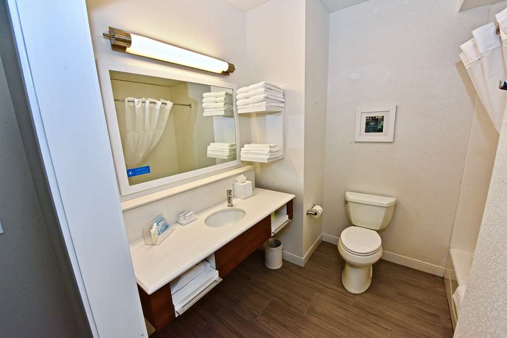 Фото Hampton Inn Kirksville, Mo