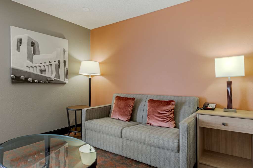 Фото Best Western Pecos Inn