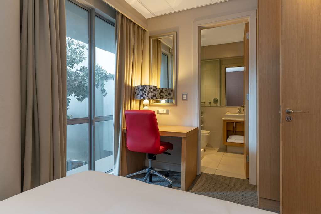 Фото Radisson Blu Hotel, Sandton Johannesburg