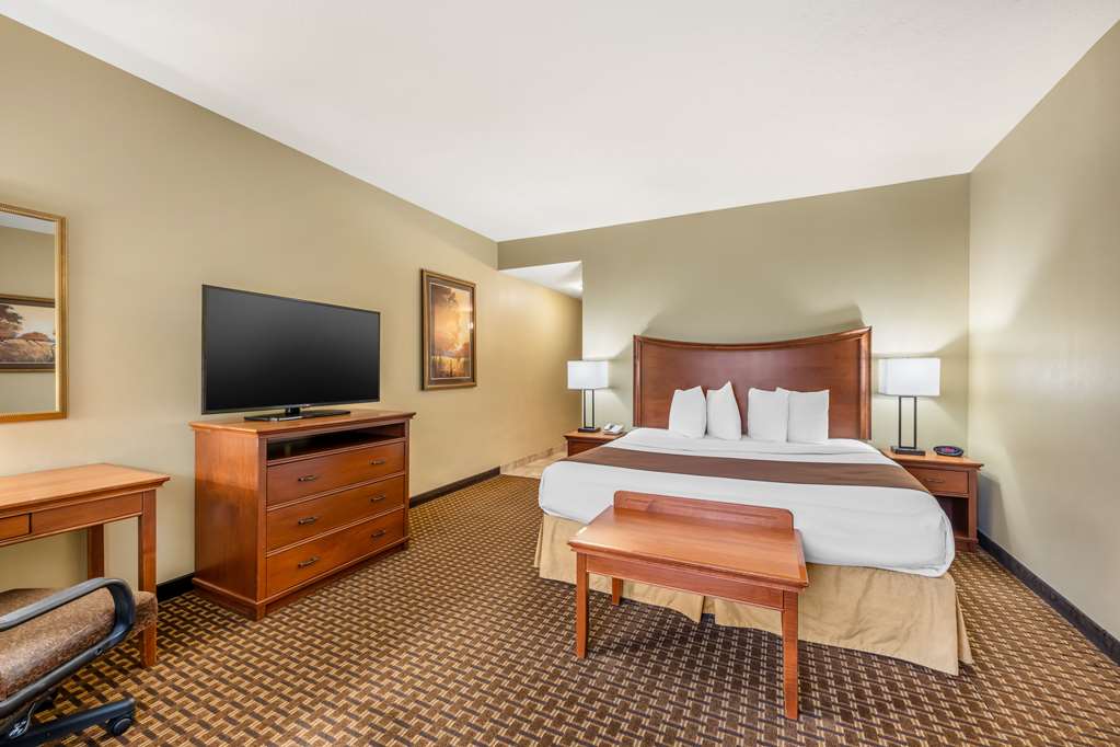 Фото Best Western Plus Grand Island Inn & Suites