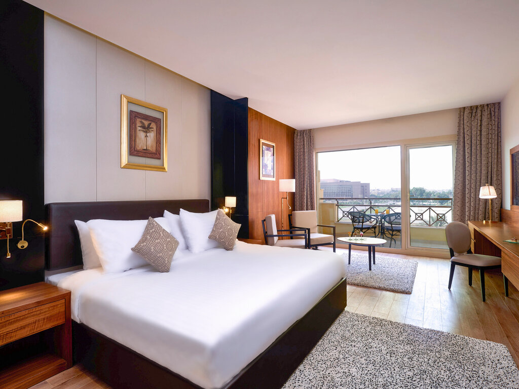 Фото Movenpick Hotel Cairo Media City