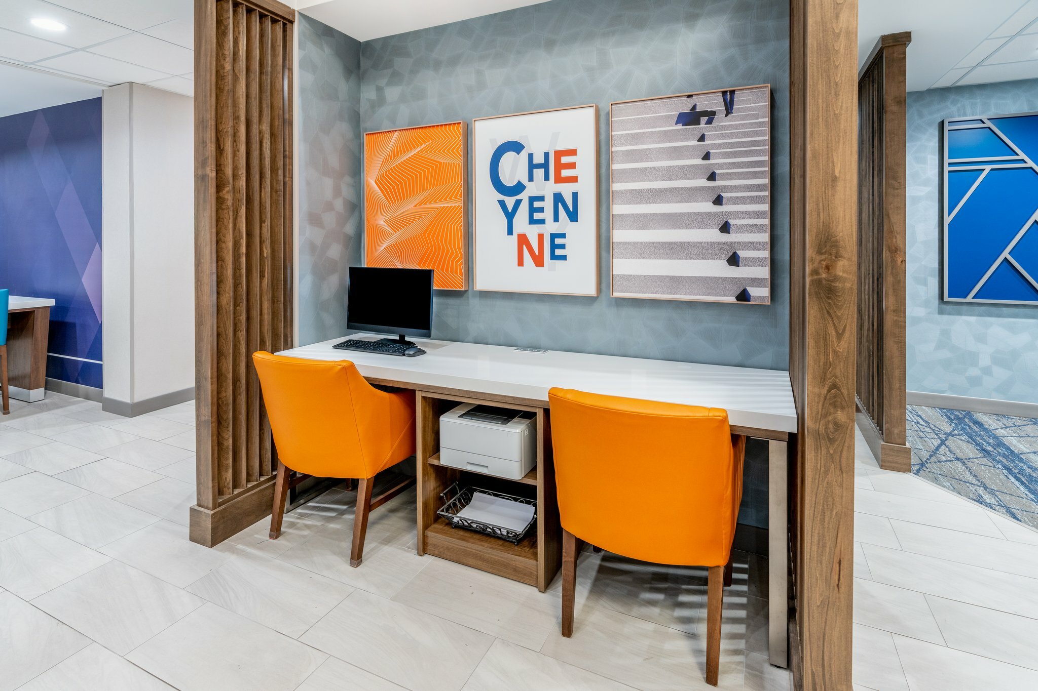 Фото Holiday Inn Express Hotel & Suites - Cheyenne, an Ihg Hotel