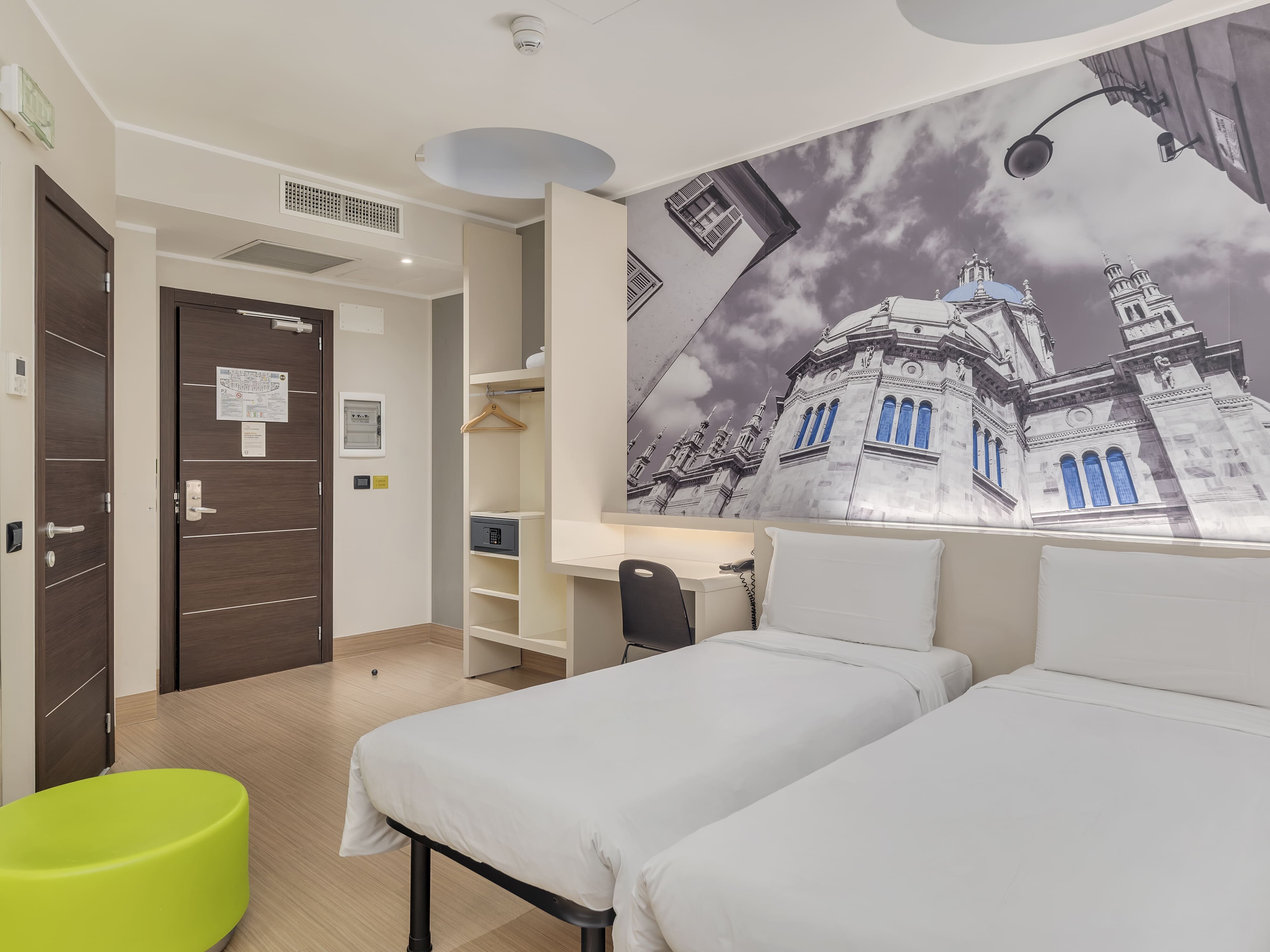 Фото B&b Hotel Como
