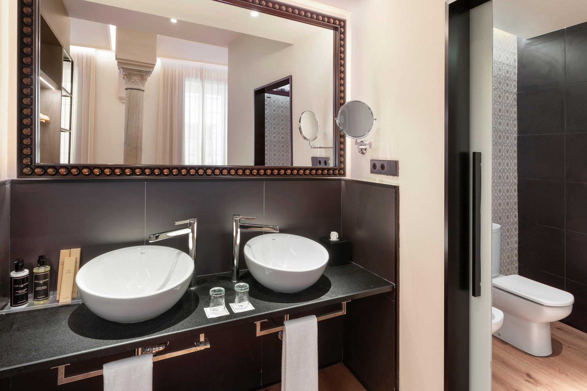 Фото Eurostars Sevilla Boutique