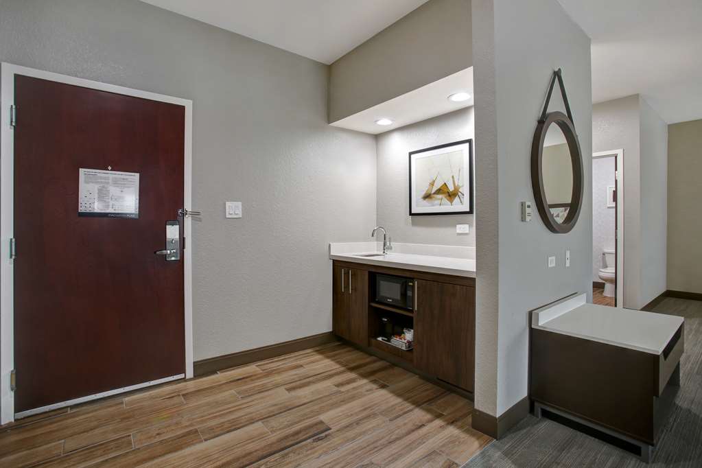 Фото Hampton Inn & Suites Dallas-DeSoto