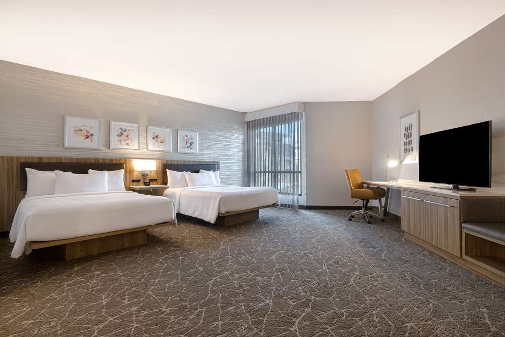 Фото Hilton Garden Inn Anaheim Resort