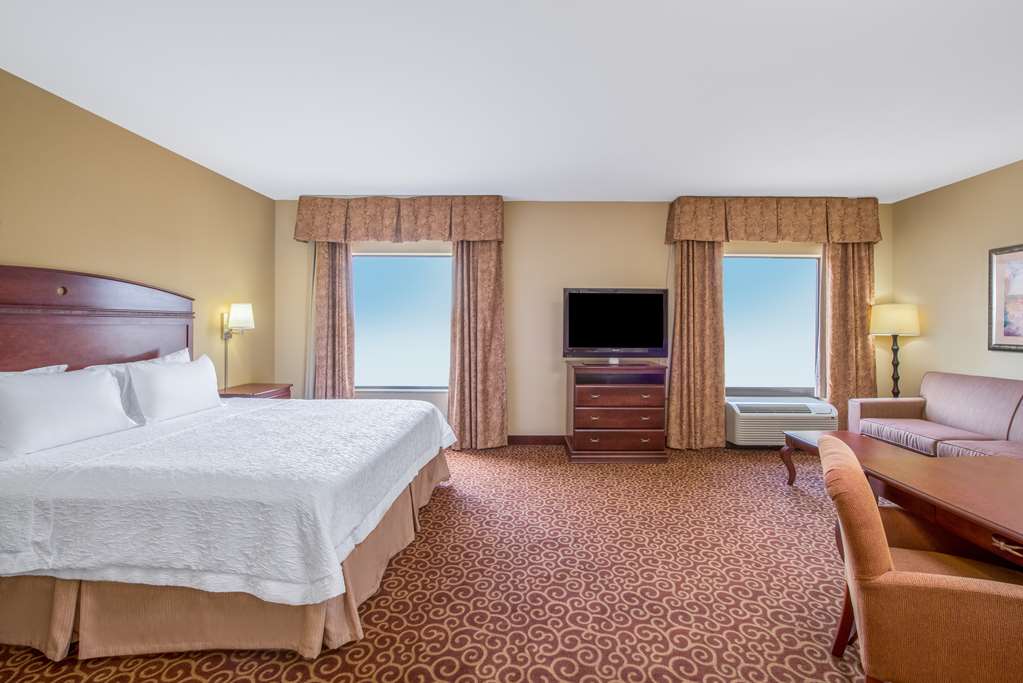 Фото Hampton Inn & Suites Oklahoma City - South