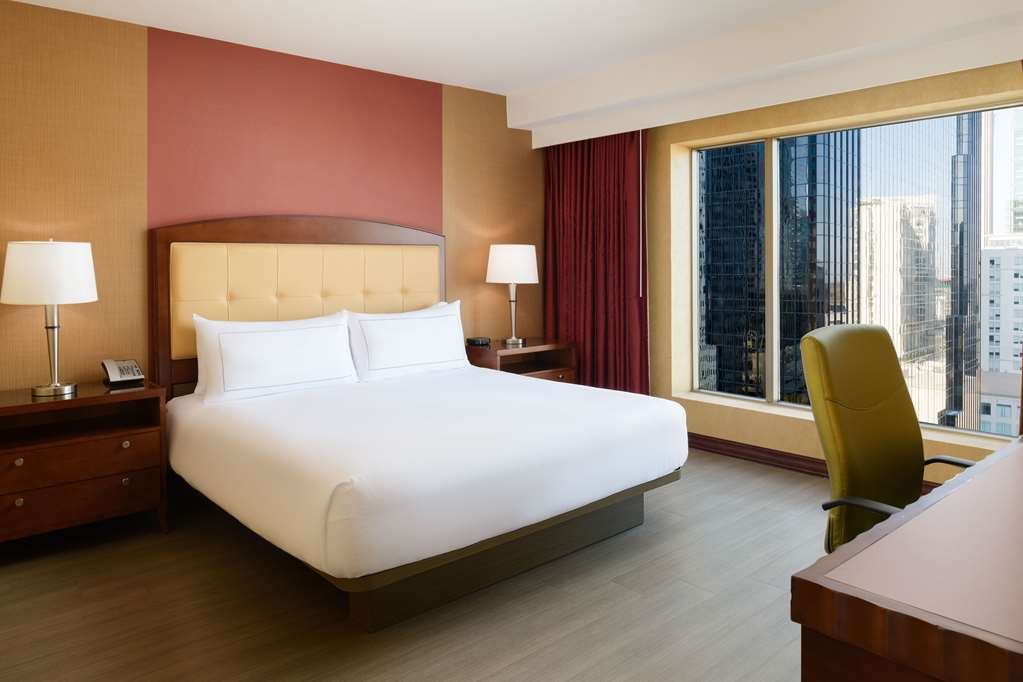 Фото Hilton Charlotte Uptown