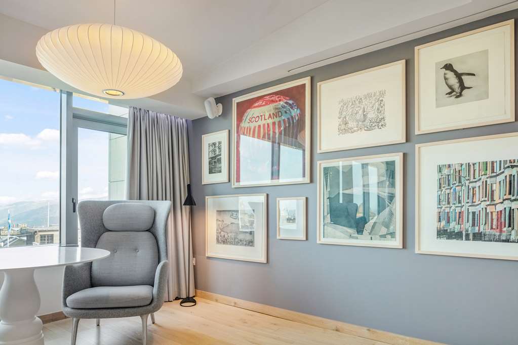 Фото Radisson Collection Hotel, Royal Mile Edinburgh