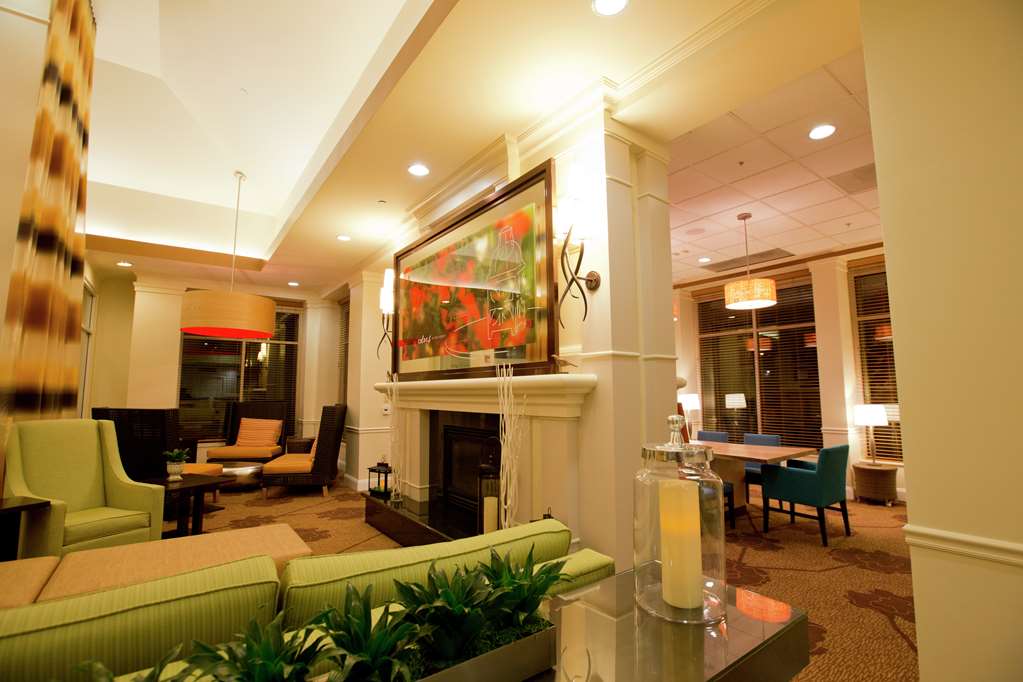 Фото Hilton Garden Inn Oxnard/Camarillo