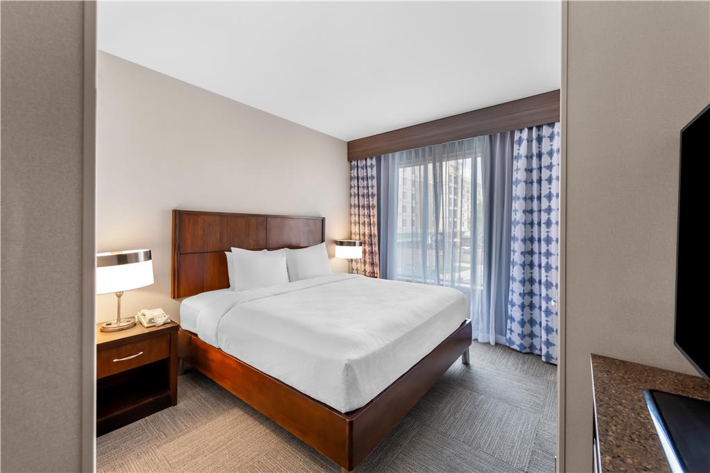 Фото Hilton Garden Inn Overland Park