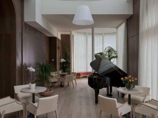 Фото Grand Hotel Savoia Cortina d'Ampezzo, A Radisson Collection Hotel