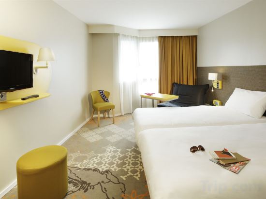 Фото Ibis Styles Tours Centre