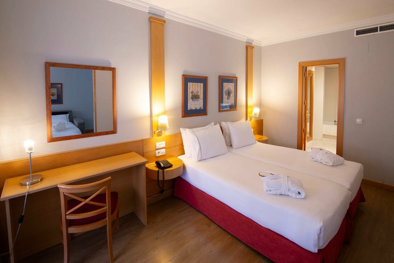 Фото Muralto Madrid Princesa