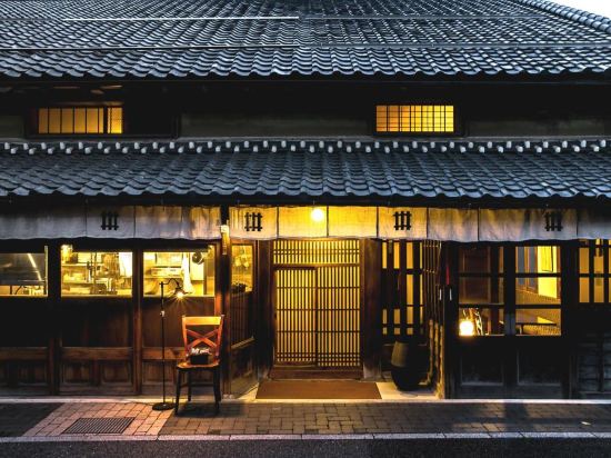 Фото Nipponia Sasayama Castle Town Hotel