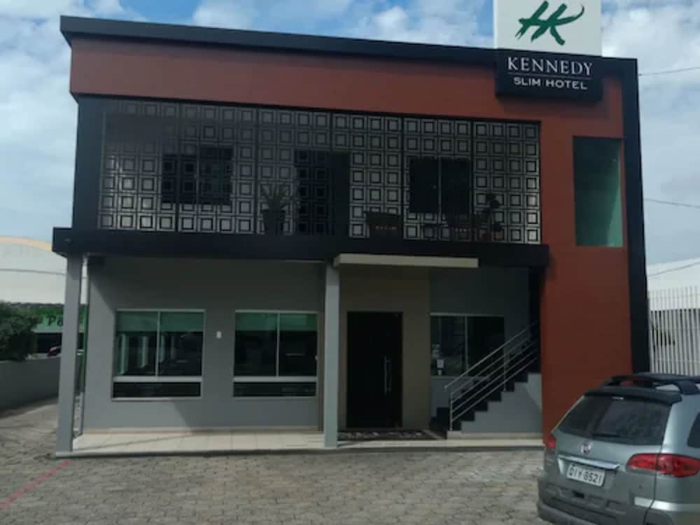 Фото Kennedy Slim Hotel