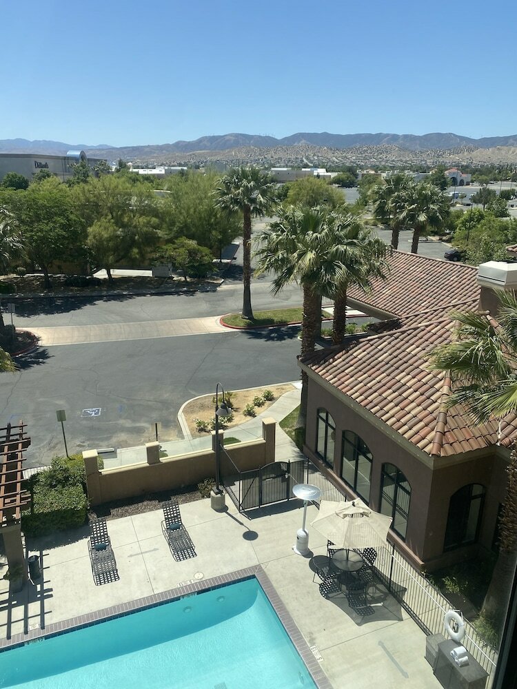 Фото Hilton Garden Inn Palmdale