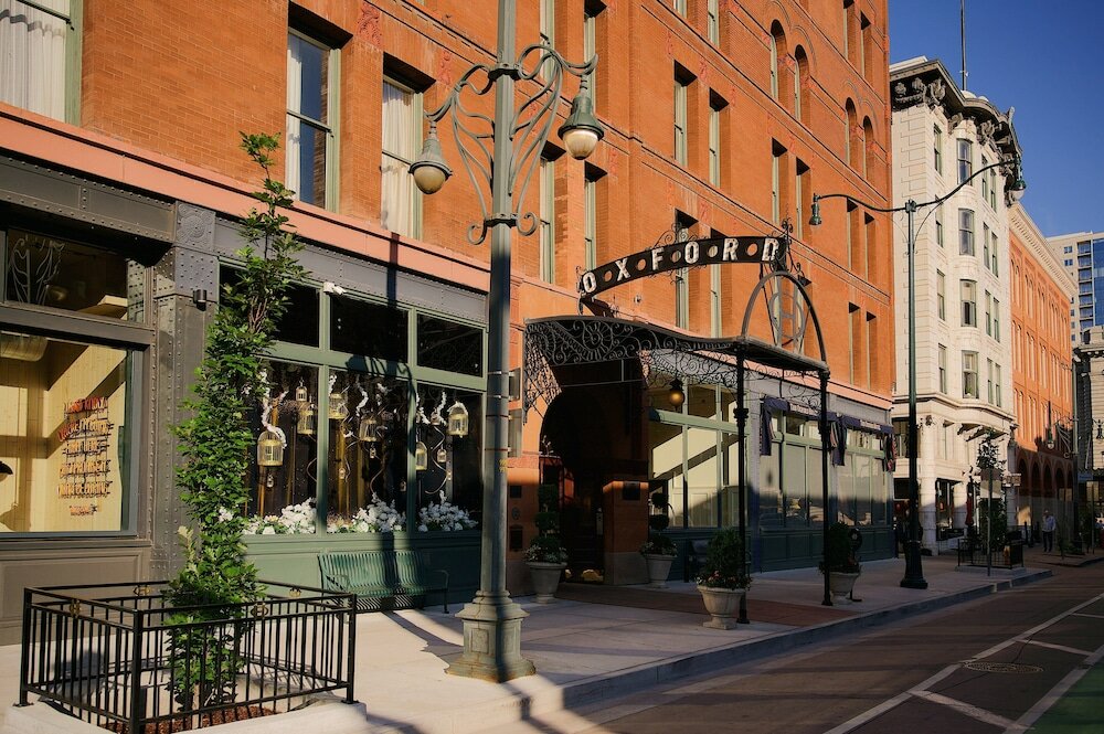 Фото The Oxford Hotel