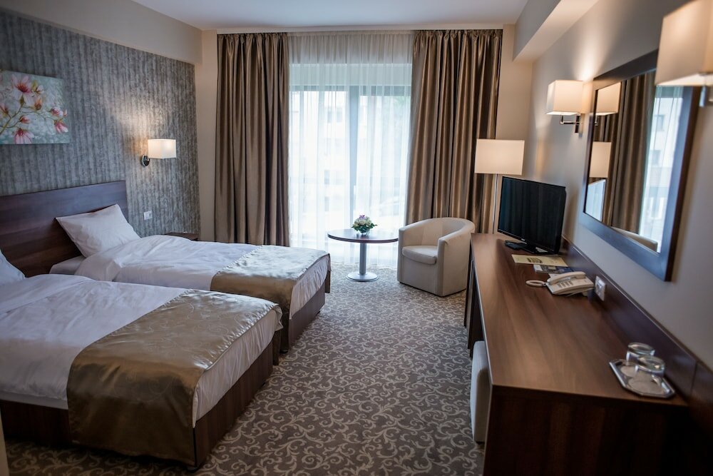 Фото Hotel Arnia