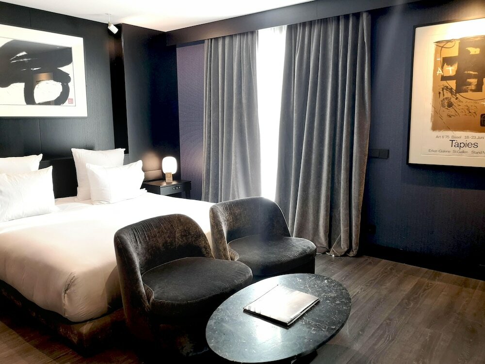 Фото The Pavilions Madrid