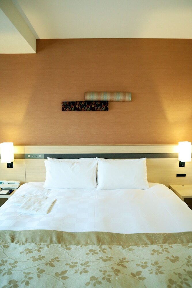 Фото Karasuma Kyoto Hotel