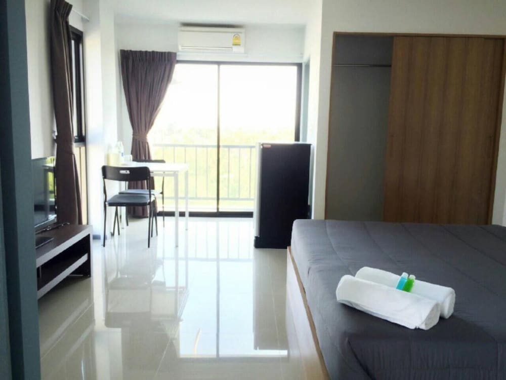 Фото Promsook Apartment