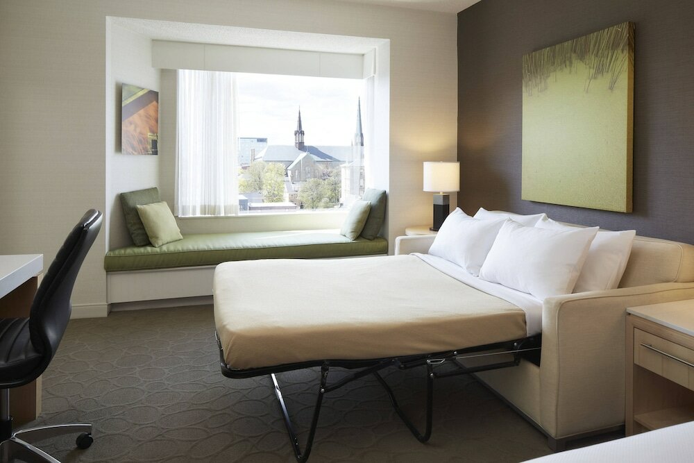 Фото Delta Hotels by Marriott Prince Edward