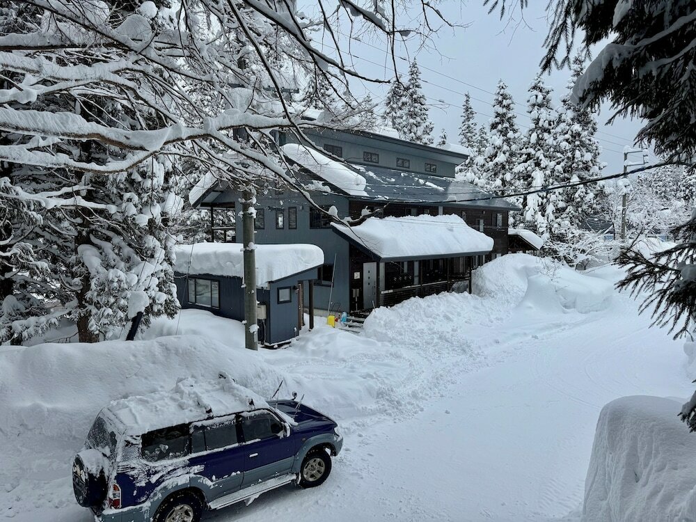 Фото Bears Den Mountain Lodge