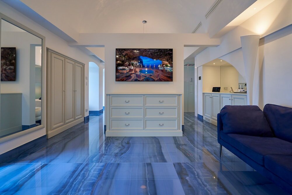 Фото Hotel Grotta Palazzese