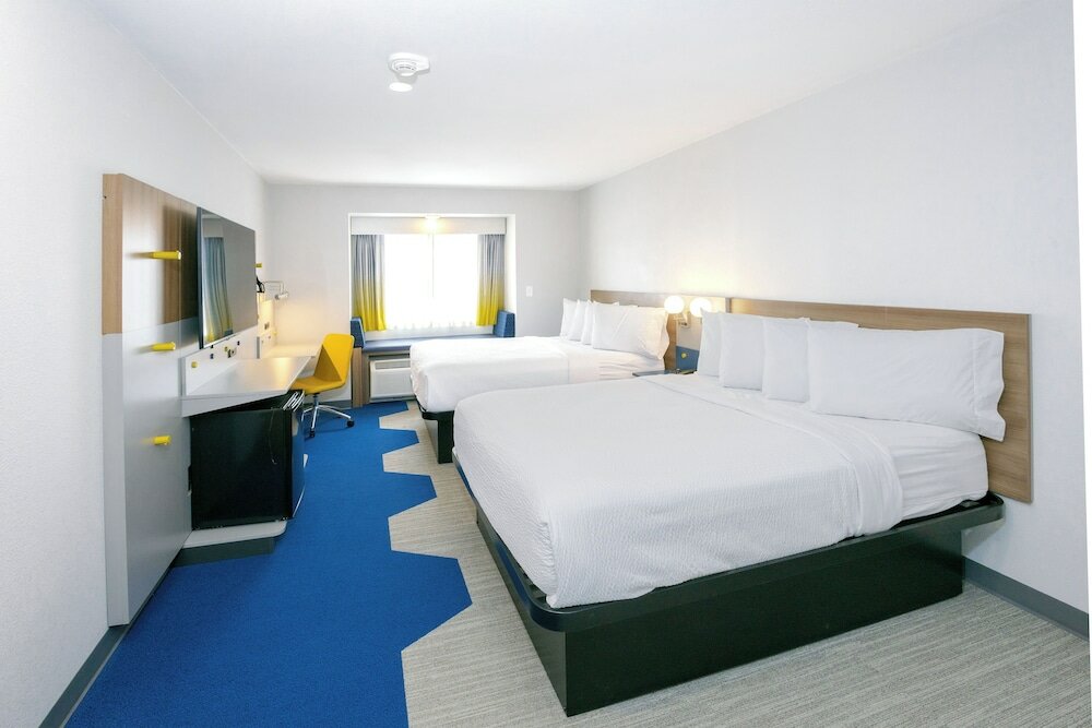 Фото Microtel Inn & Suites by Wyndham Wellsville