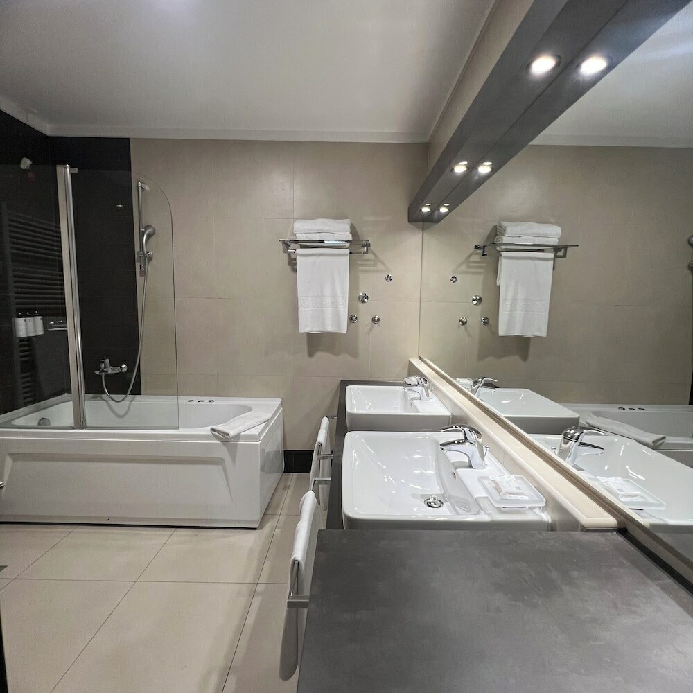 Фото Bosmal Arjaan by Rotana