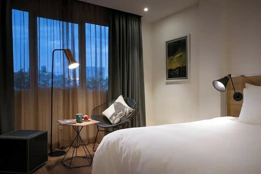 Фото C Central Hotel