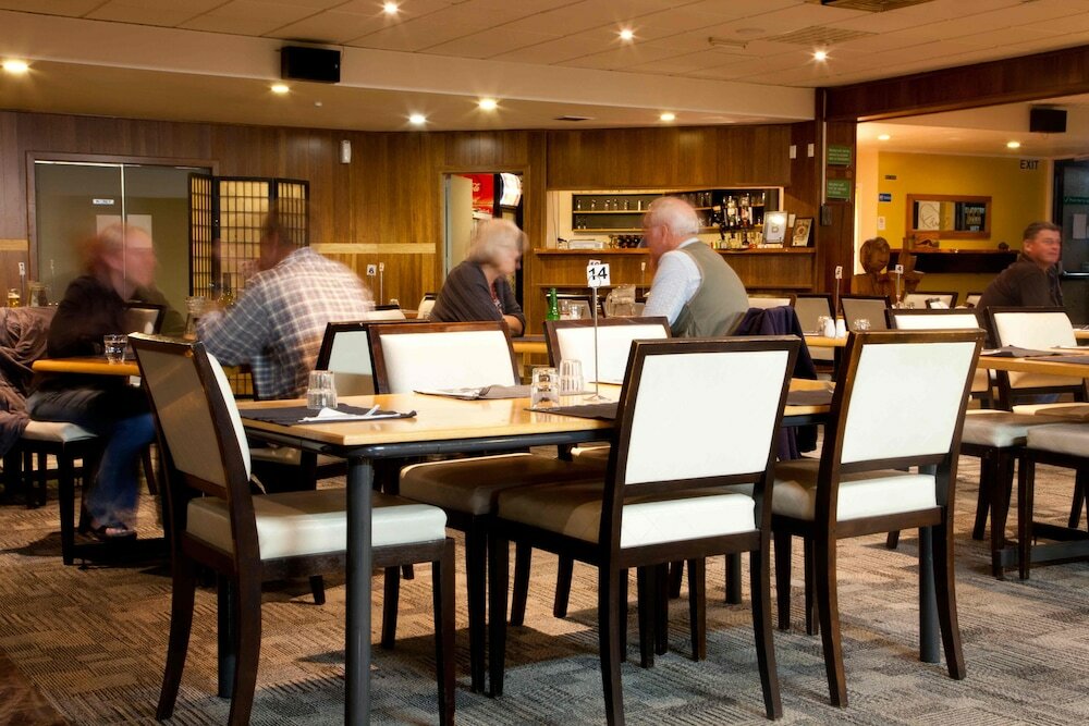 Фото Auckland Airport Kiwi Hotel