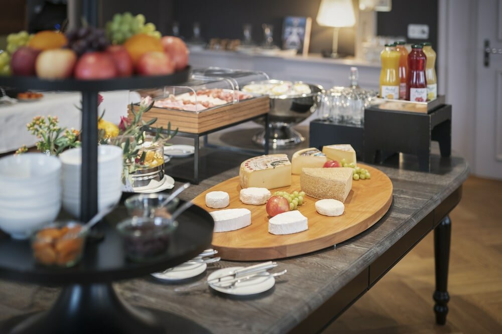 Фото La Couronne Hotel Restaurant