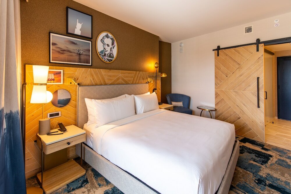 Фото The Otis Hotel Austin, Autograph Collection