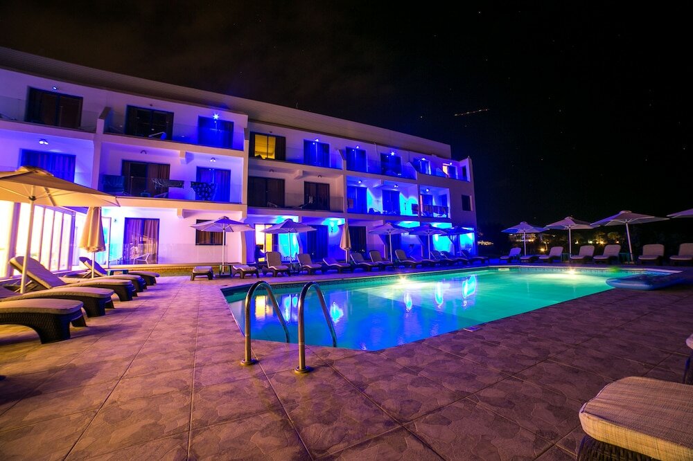 Фото Marica's Boutique Hotel