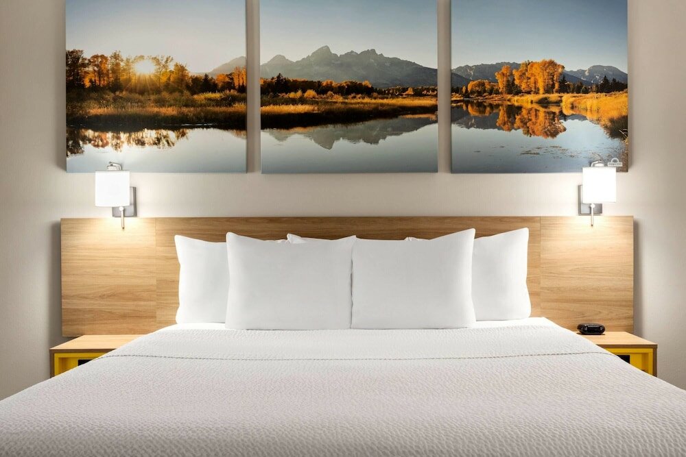 Фото Days Inn by Wyndham Worland