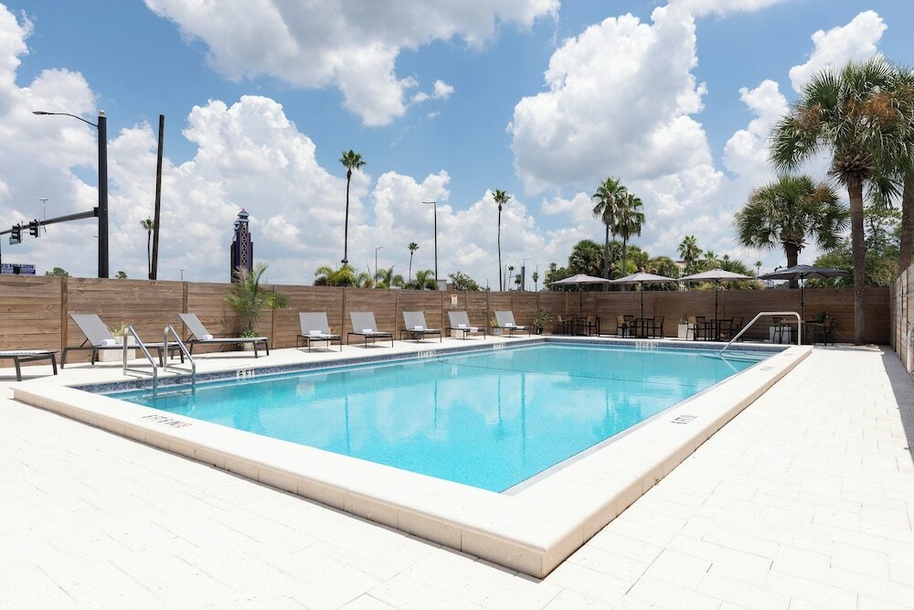 Фото Golden Link Resort Motel