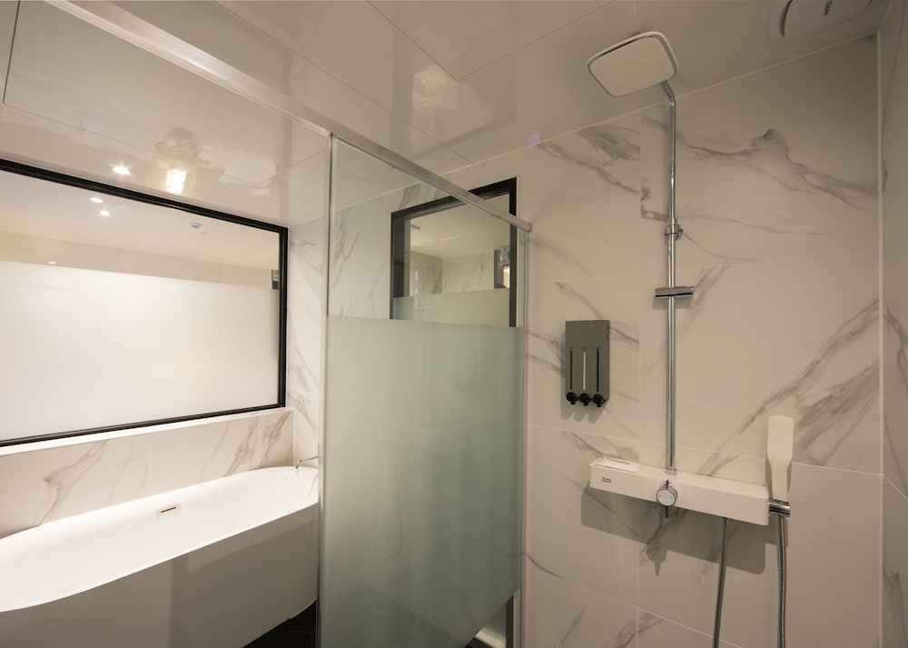 Фото Brown Dot Hotel - Jangsaengpo