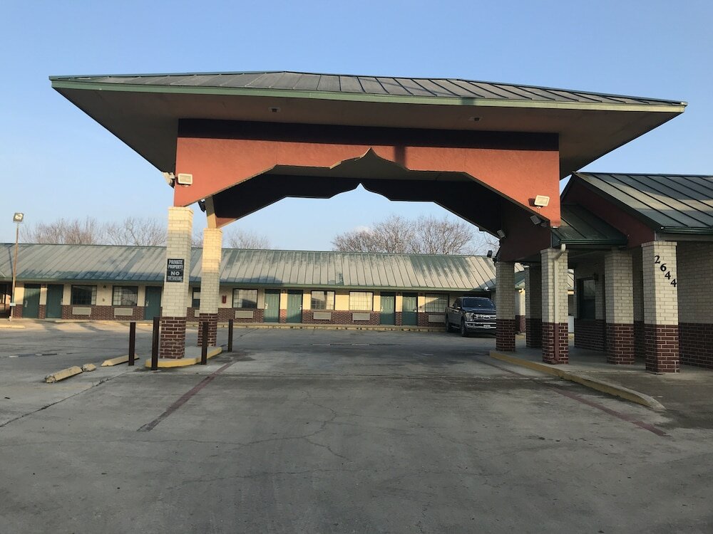 Фото Country Inn Motel