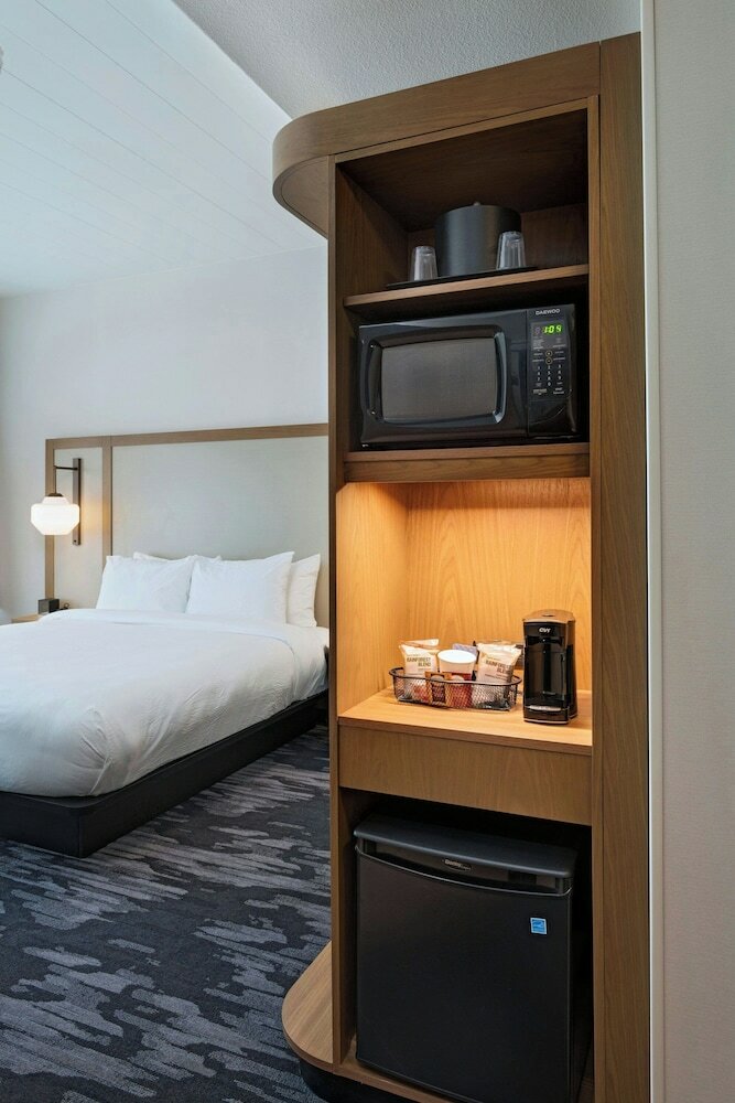 Фото Fairfield Inn & Suites by Marriott St. Louis Downtown