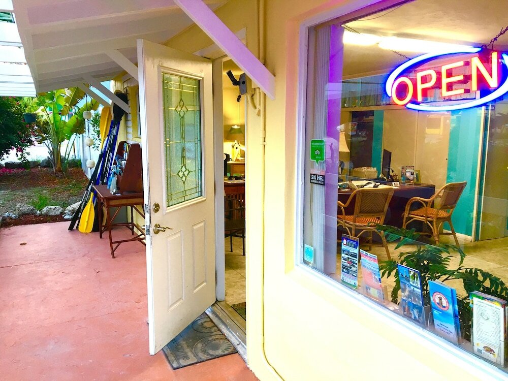 Фото The Pelican Key Largo Cottages