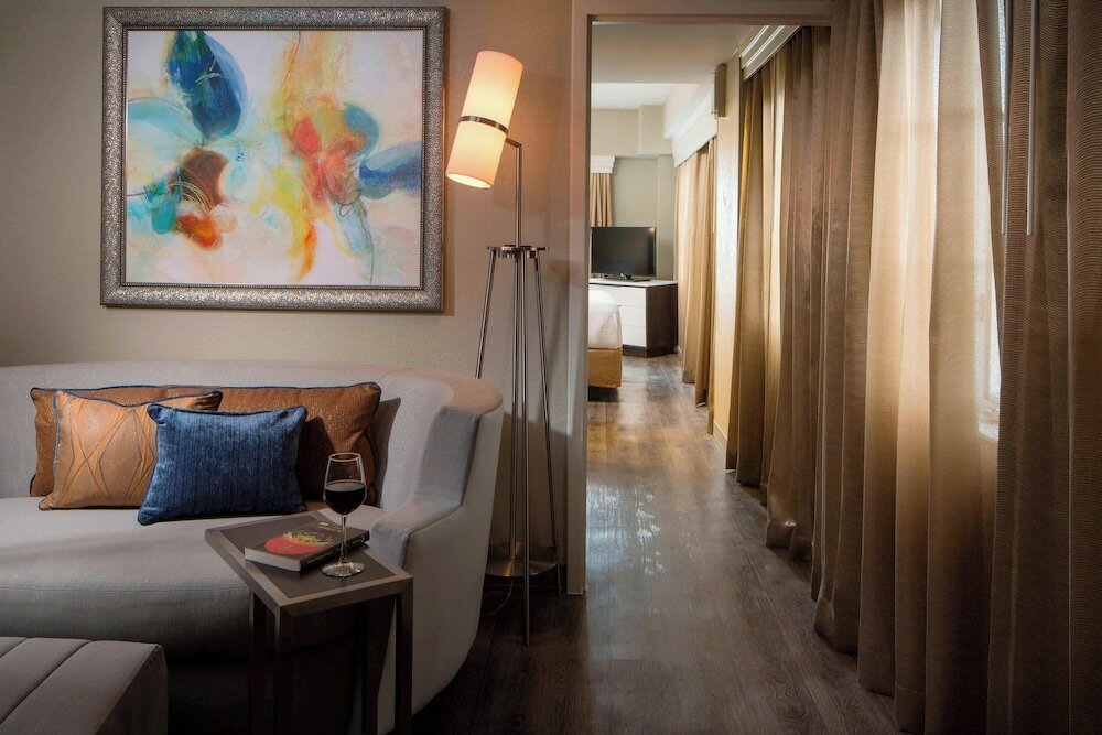 Фото Courtyard by Marriott Miami Beach South Beach