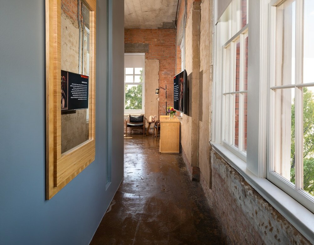 Фото Canvas Hotel Dallas