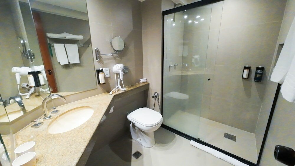 Фото Golden Tulip Goiania Address