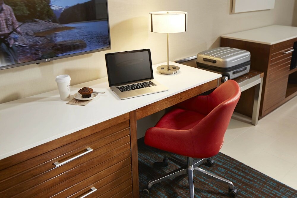Фото SpringHill Suites by Marriott at Anaheim Resort/Conv. Cntr