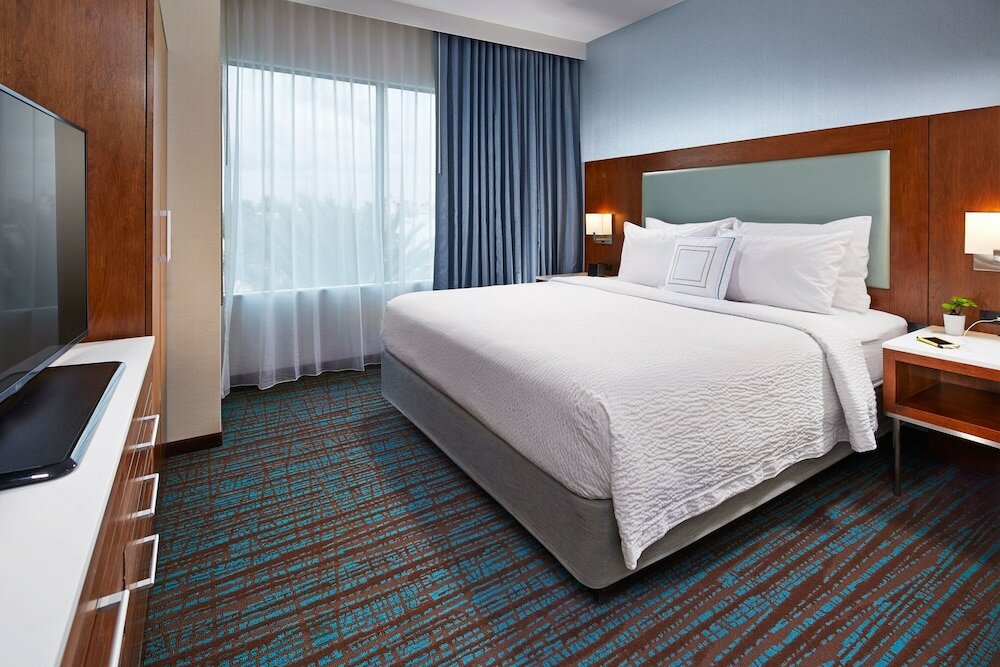 Фото SpringHill Suites by Marriott at Anaheim Resort/Conv. Cntr