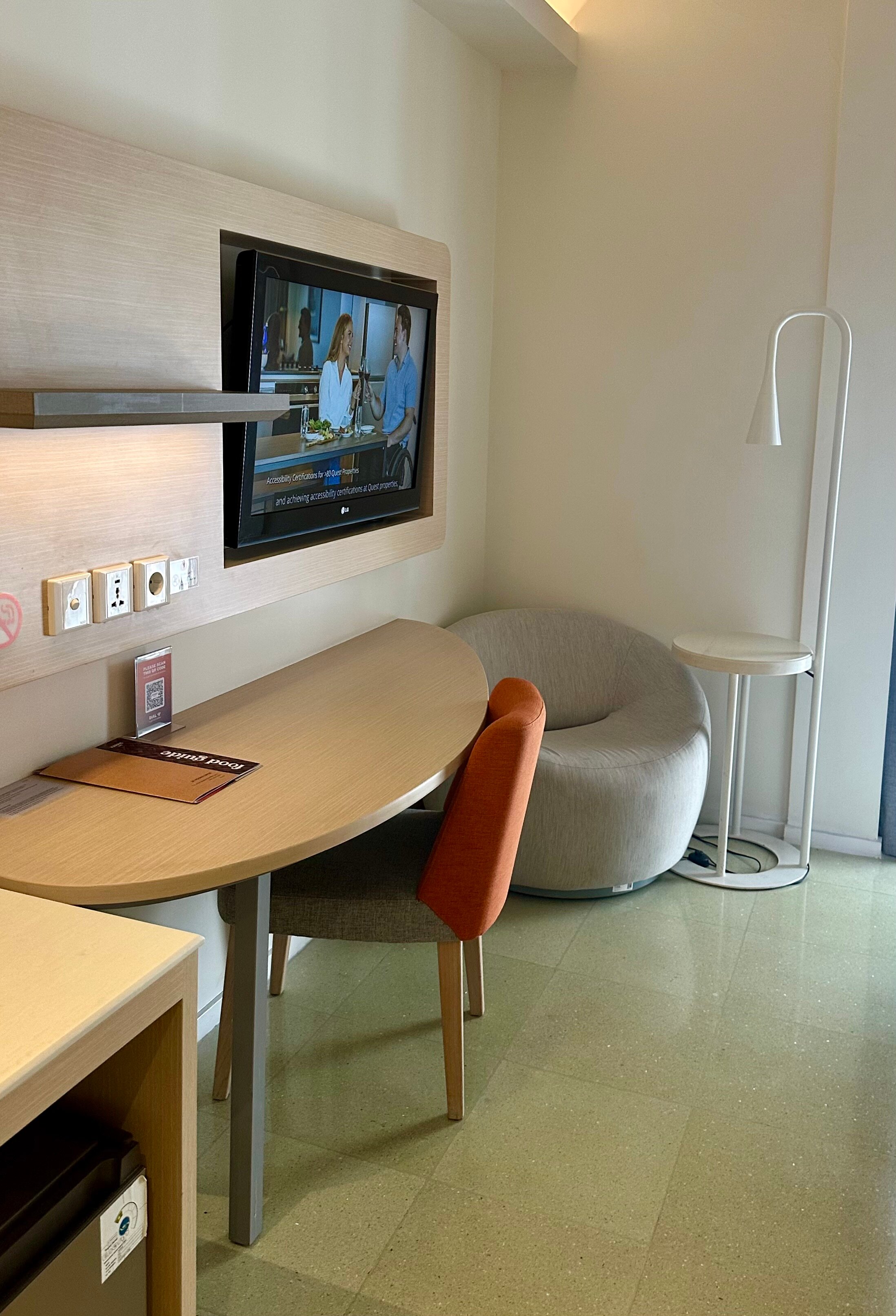 Фото Harris Hotel Kuta Tuban Bali