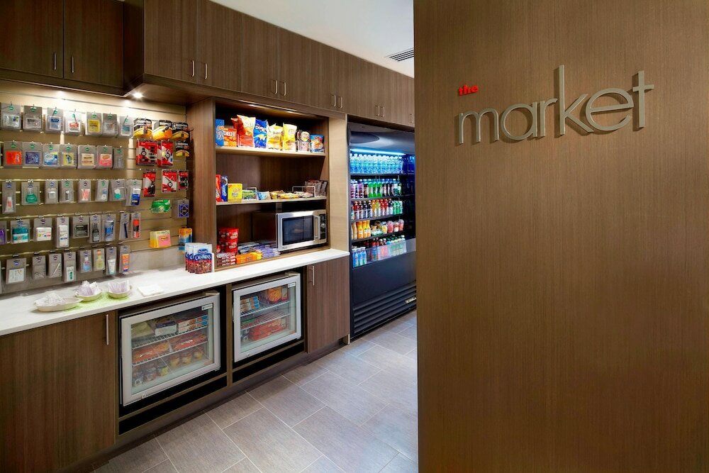 Фото Courtyard by Marriott Orlando South/Grande Lakes Area